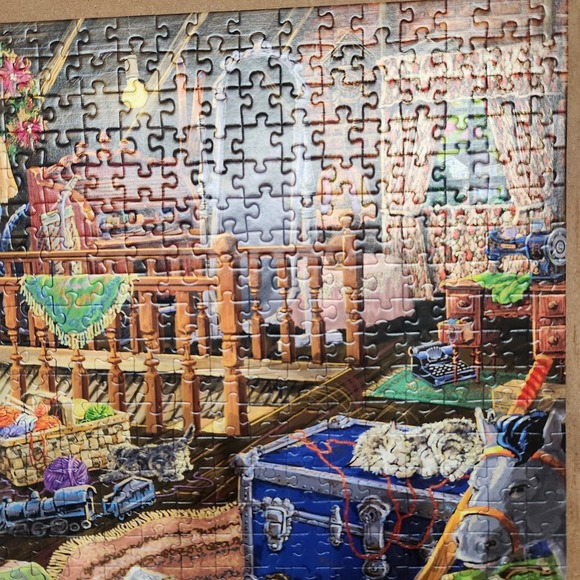 Ravensburger 500 piece jigsaw puzzle "The Attic" - Picture 9 of 9
